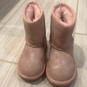 Pink sparkle Uggs